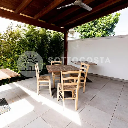 Gioia Del Salento فندق مبيت وإفطار
